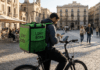 Uber Eats en España: ¿Cuánto ganan realmente los repartidores, requisitos clave y cómo empezar